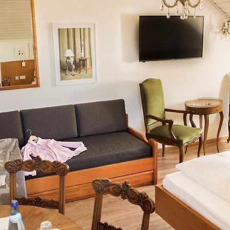 Weisses Roessl Hotel Caldaro Ngoại thất bức ảnh
