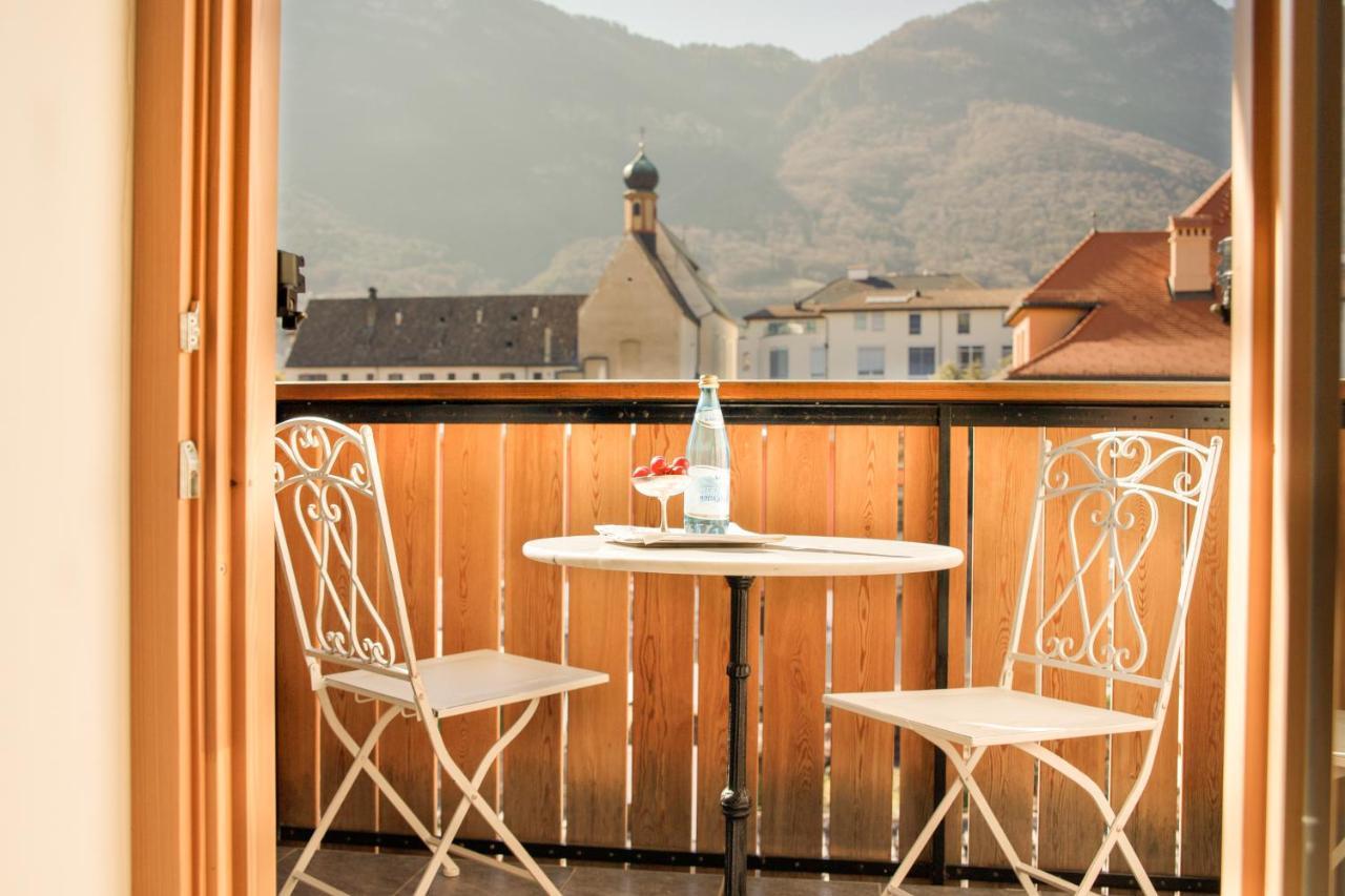 Weisses Roessl Hotel Caldaro Ngoại thất bức ảnh